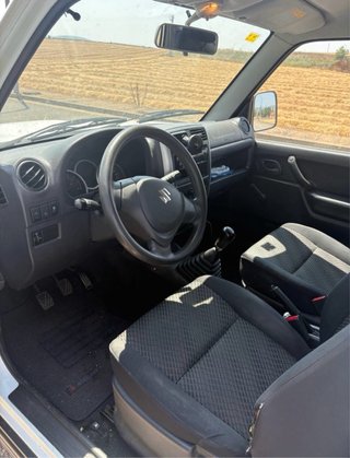Suzuki Jimny 2015