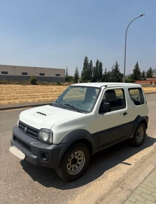 Suzuki Jimny 2015