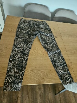 Pantalón ONLY Animal Print Leopardo Talla 38/32 –