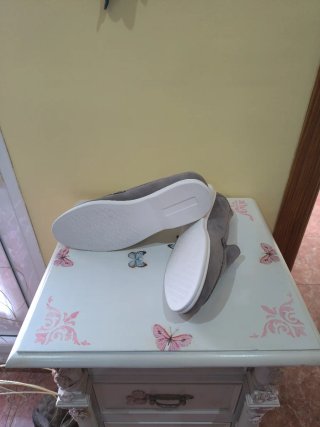 Mocasines grises