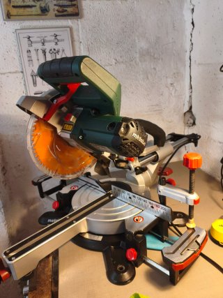 Ingletadora Metabo de 216. Prácticamente nueva