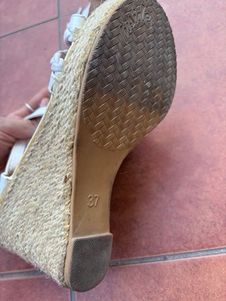 Sandalias de Cuña Blancas In Side Talla 37
