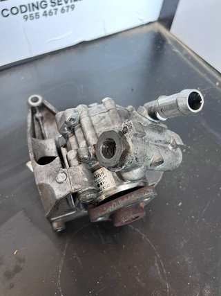 Bomba de dirección BMW M47
