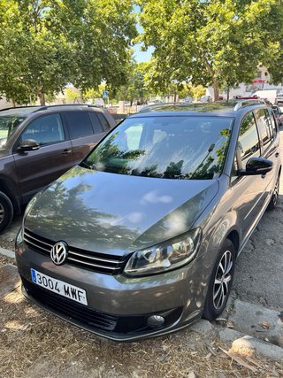 Volkswagen Touran 2011