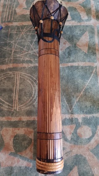Djembe piccolo in legno