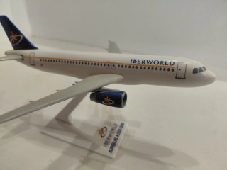 Maqueta Avión Airbus A320 Iberworld