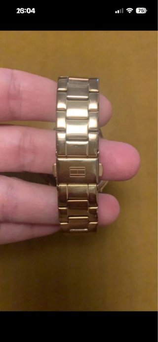 Reloj Tommy Hilfiger Dorado