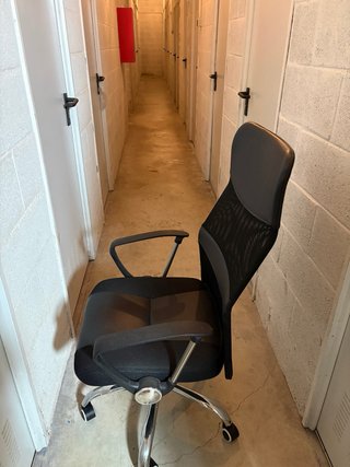 Silla de escritorio negra
