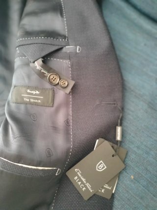 Americana Emidio Tucci Negra Talla 54