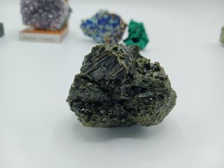 Lotto di 6 minerali da collezione