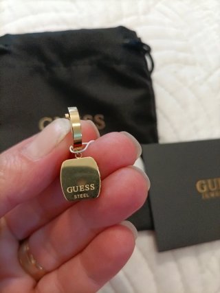 Pendientes Guess Dorados con Cristales