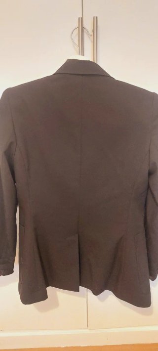 Americana Mango Negra Talla 36