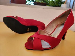 Zapato de fiesta rojo talla 36
