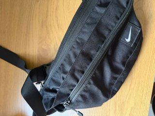 Riñonera Nike Negra