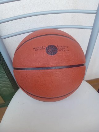 Balón Baloncesto Kipsta B300