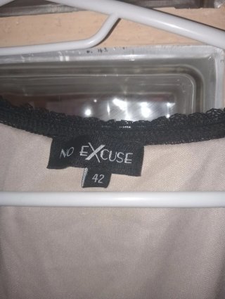 Vestido de fiesta NO EXCUSE talla 42