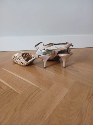 Zapatos Alex Silva Beige y Dorado
