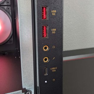 MSI MEG Vision X AI 285K/64GB DDR5/2TB 5.0/1200W