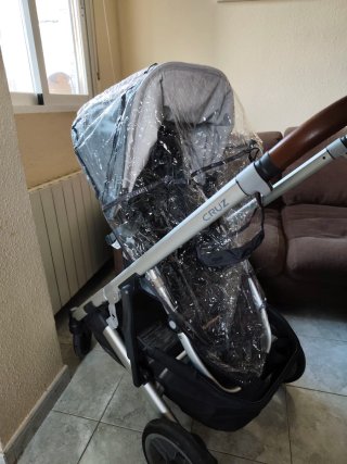 Carrito Bebé Uppababy Cruz V2 + Capazo