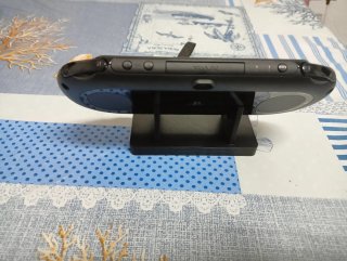 Supporto espositivo PS Vita