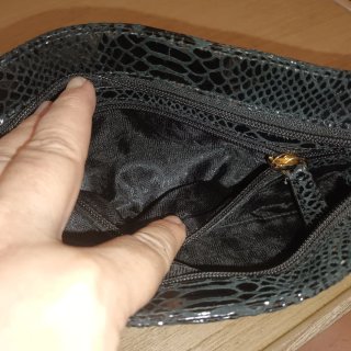 Clutch Michael Kors Webster Negro