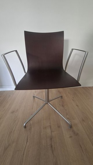 Mesa de Comedor y 4 Sillas
