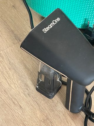 Plancha de vapor portátil SteamOne
