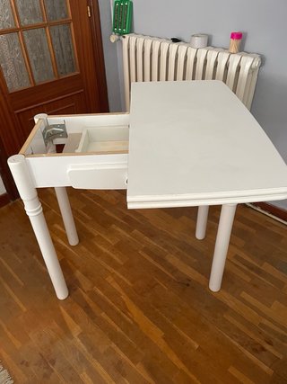 Mesa de comedor blanca extensible