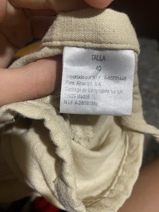 Pantalón de lino crema (talla 40)