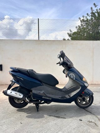 Yamaha Majesty 150