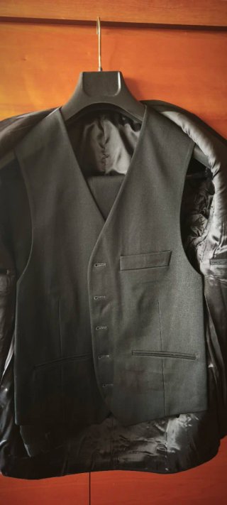 Traje de Novio Negro T.44