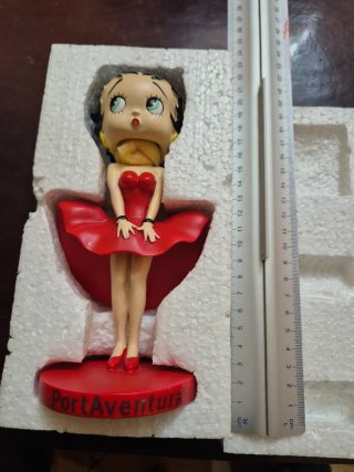 Figura Betty Boop PortAventura