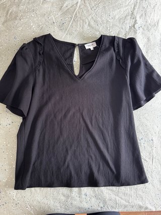 Camisa Grace & Mila volante negra
