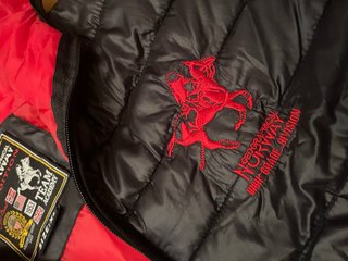 Cazadora Northway Negra y Roja original