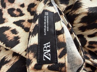 Falda Zara Estampado Leopardo