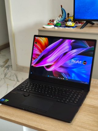 Portátil Asus ProArt Studio OLED RTX / 32GB RAM