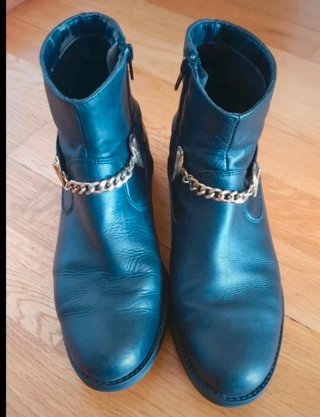 2 Pares de Botines