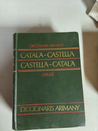 Diccionario Catalán Castellano.