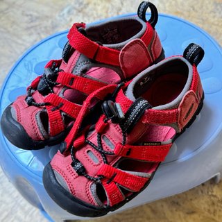 Sandalias deportivas Keen rojas 27/28