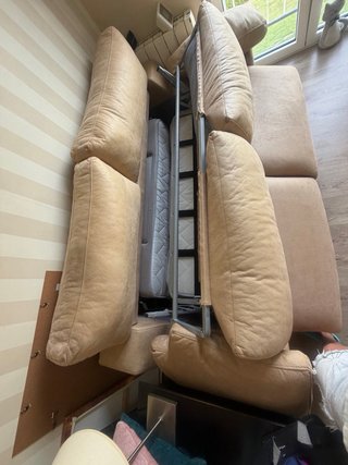 Sofá cama 2 plazas beige con colchón