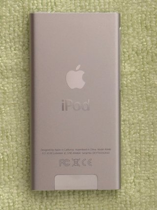 Apple iPod Nano 7ª Gen 16GB Plata