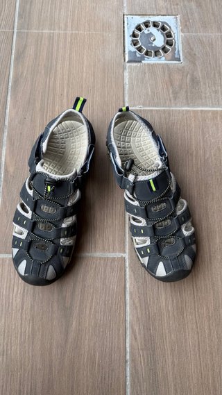 Jobe Escarpines Talla 44, sandalias y chanclas