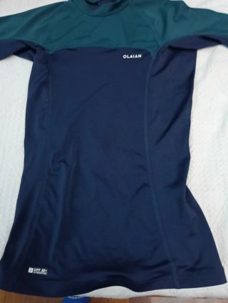 Camiseta OLAIAN protección solar UPF 50+
