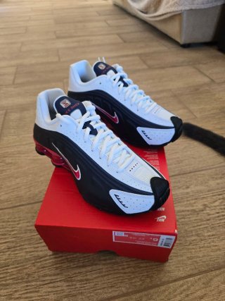 Nike Shox R4 Midnight Navy