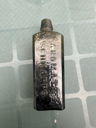 Botella de Vidrio Aromatic Schnapps