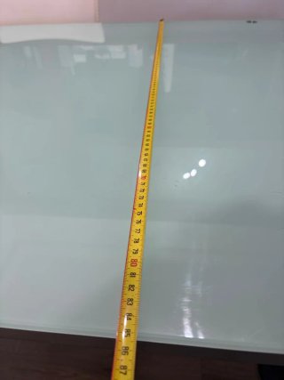 Mesa de Comedor de Cristal