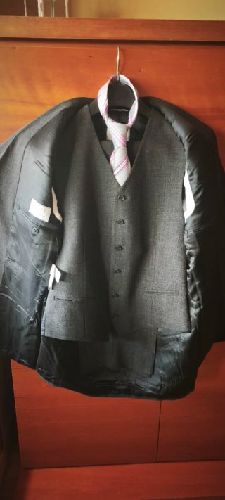 Traje de Novio Gris Talla L