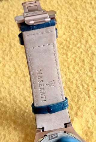 Reloj Maserati automático nuevo, dorado