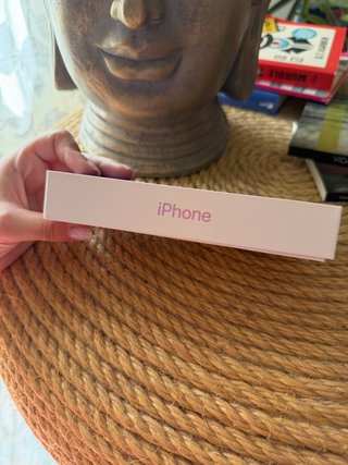 iPhone 12 Morado