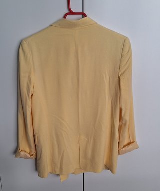 Americana Amarilla Bershka Talla S